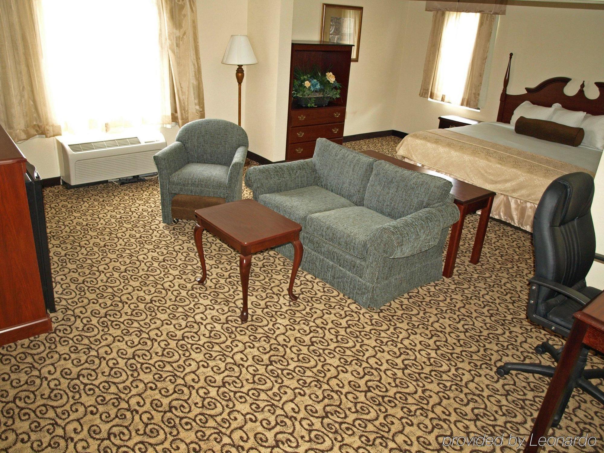 Baymont By Wyndham Columbia Fort Jackson Quarto foto